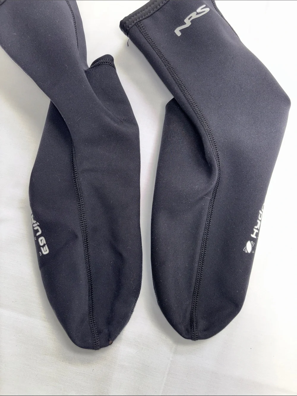 NRS Hydroskin titanium 0.5mm Black Neoprene Socks L (unisex, men’s m?)